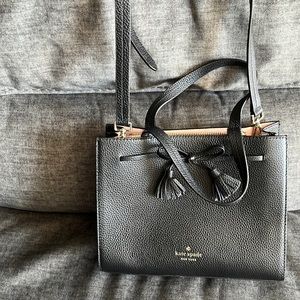 Kate spade satchel bag size small